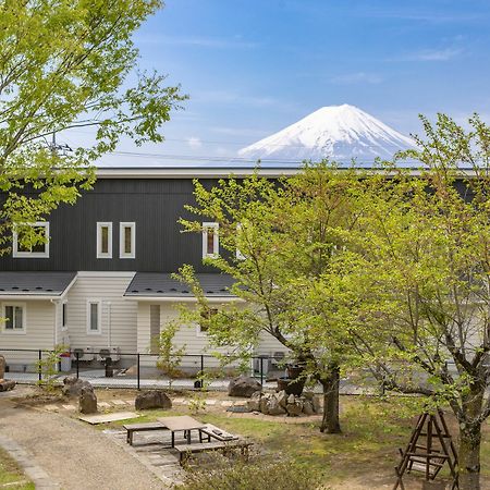 Villa Yushin Fujikawaguchiko Exteriör bild